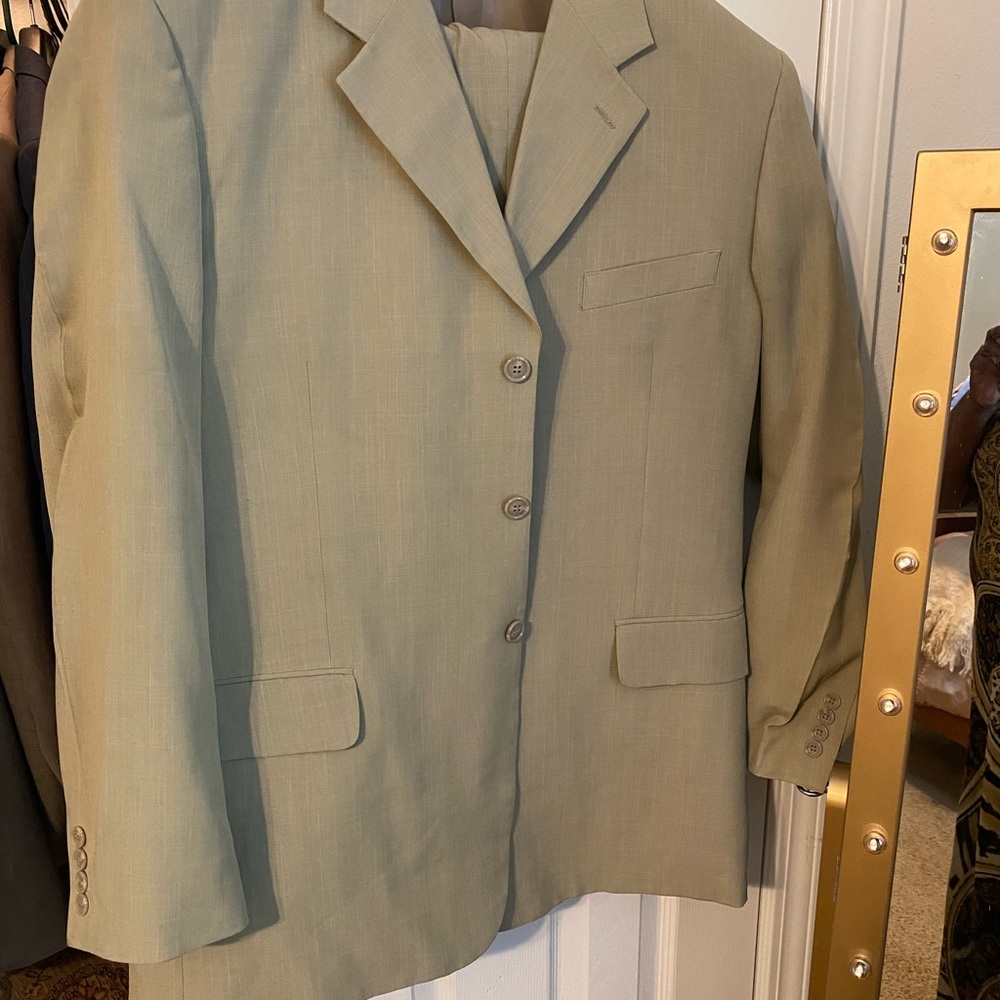 Men Suit by Vanetti